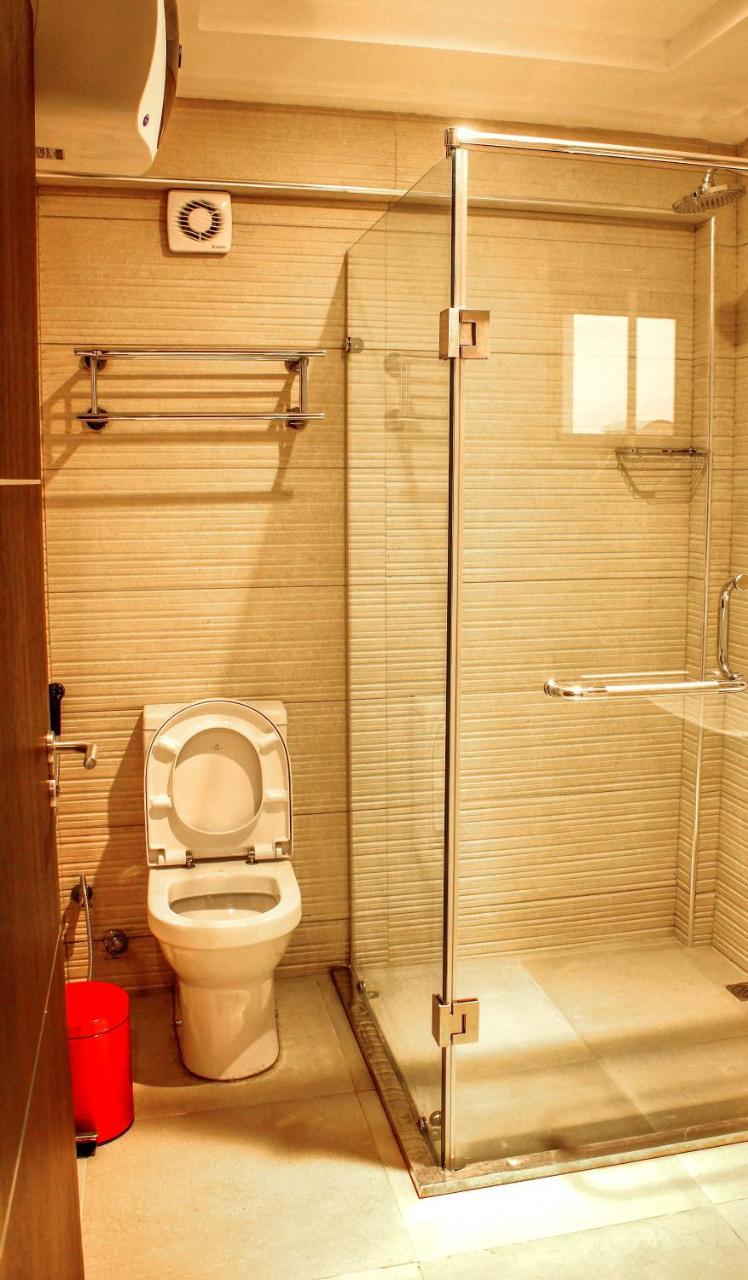 Joshesther Olive Hotel Ikeja Extérieur photo